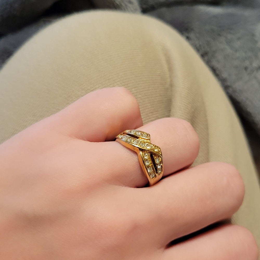 Gold Diamond Ring